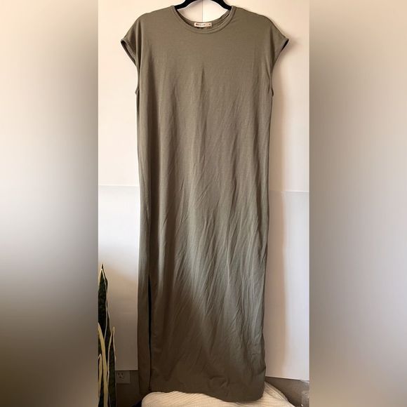 Marine Layer Olive Green Crewneck Short Sleeve Side Split Midi Length Dress Sz M - Picture 1 of 8